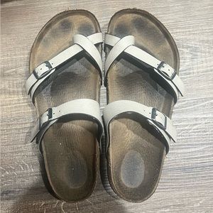 Women’s Mayari Birkenstock Sandals Size 39